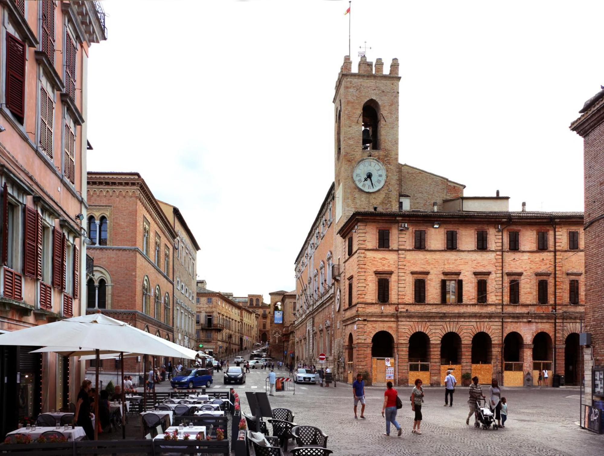 Osimo Nel Cuore Del Centro, Free Wi-Fi E Netflix公寓 外观 照片